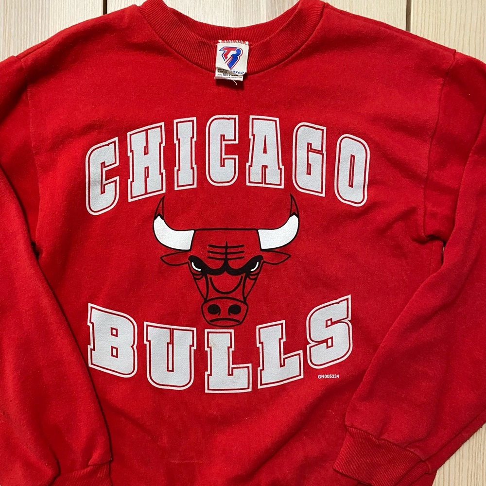 Vintage 90’s Chicago Bulls Crewneck Youth M